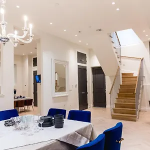 Privet House - Midwood/flatbush Recently Remodeled New York
